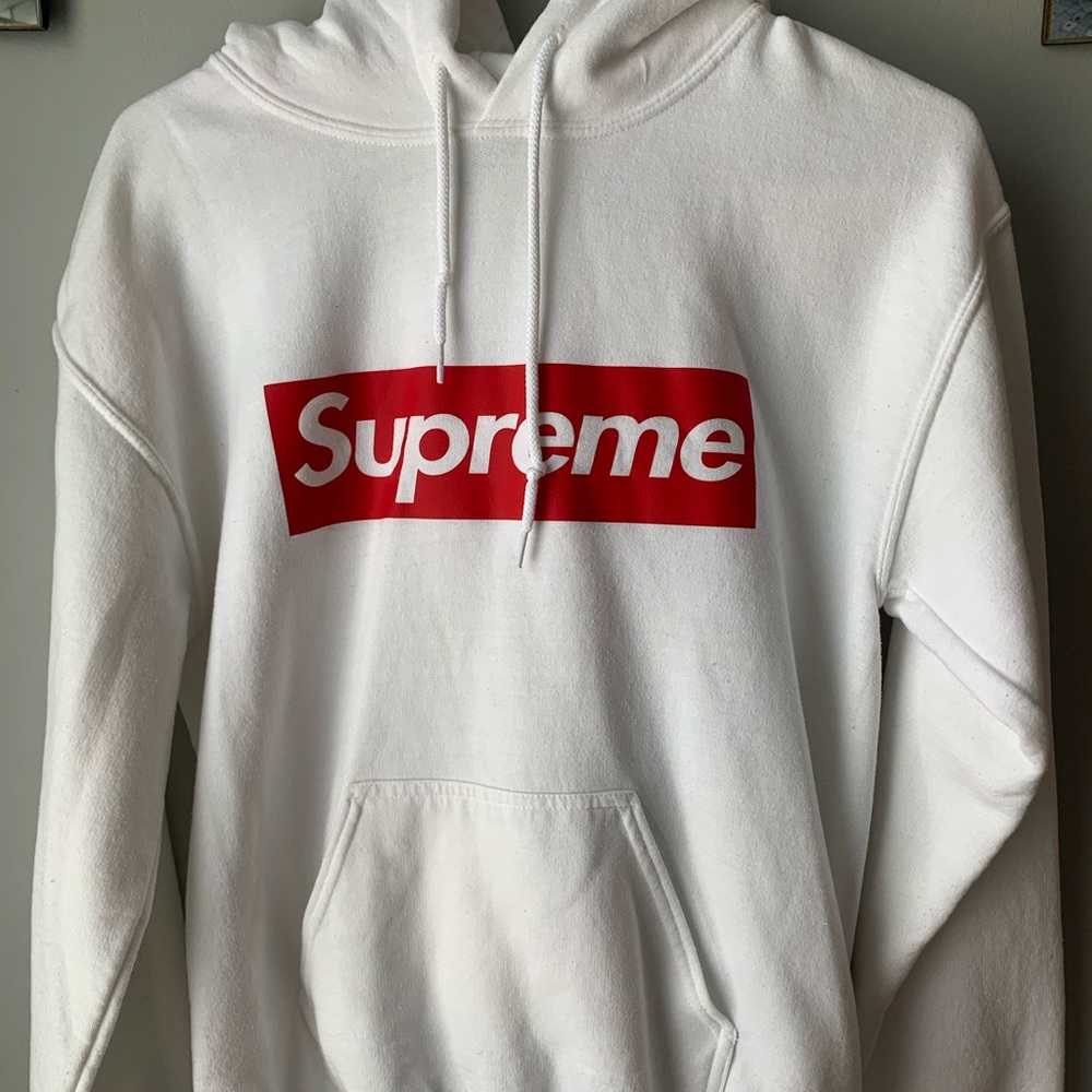 Supreme Hoodie